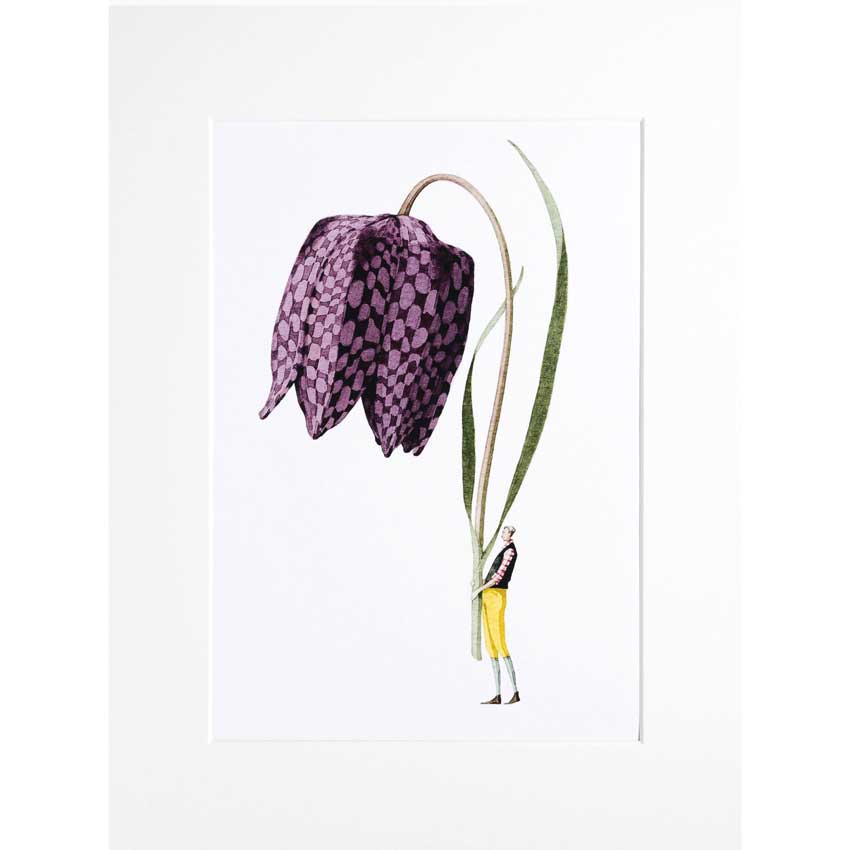 Art Print „Fritillary“ von Laura Stoddart – violette Schachblume in Aquarelloptik mit kleiner Figur, hochwertiger Giclée-Kunstdruck
