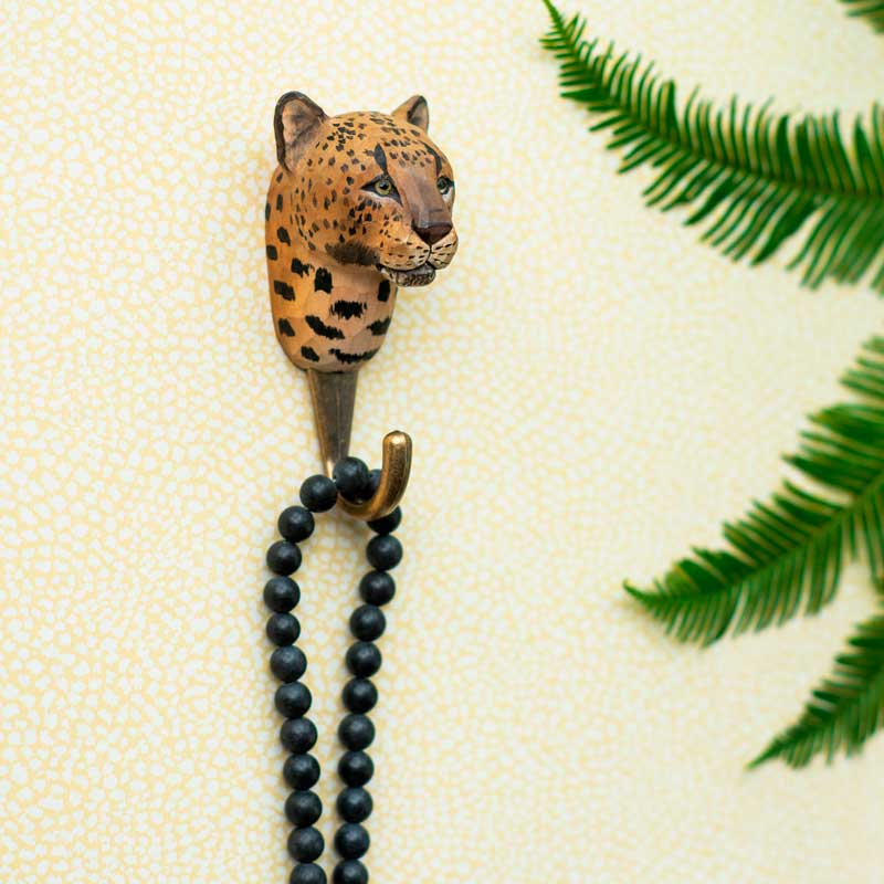 Kleiderhaken "Leopard"- Handwerkskunst von Wildlife Garden