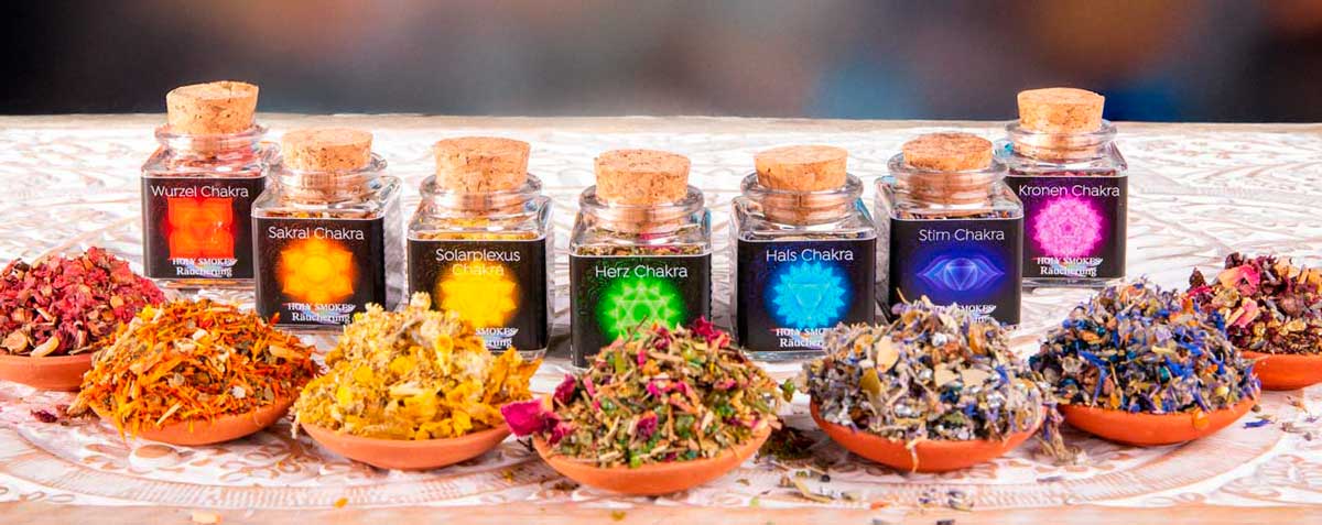 Berk Chakra Räucherwerk – natürliche Räuchermischungen aus Kräutern und Blüten zur Aktivierung der sieben Chakren, unterstützen Achtsamkeit, Harmonie und Klarheit.