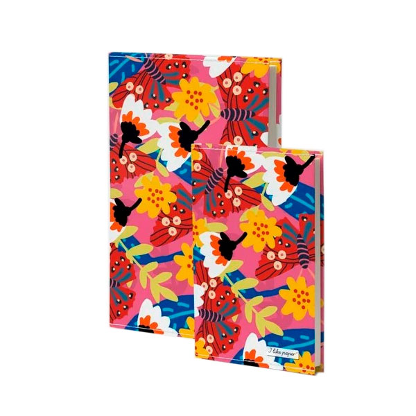 Notizbuch Mariposa von I Like Paper – farbenfrohes Design-Notebook mit Schmetterlingen und Blumen in kräftigen Pink-, Rot- und Gelbtönen, inspiriert von moderner Pop-Art, ideal für kreative Notizen und Geschenke