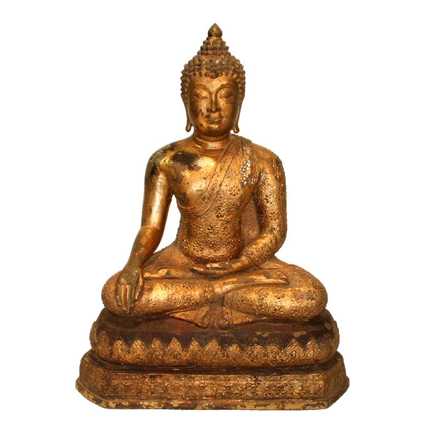 Frontansicht des vergoldeten Bronzebuddha im Chiang Saen Stil auf Flammenthron – fein ziselierte Oberfläche mit floralen Mustern und ruhiger Meditation