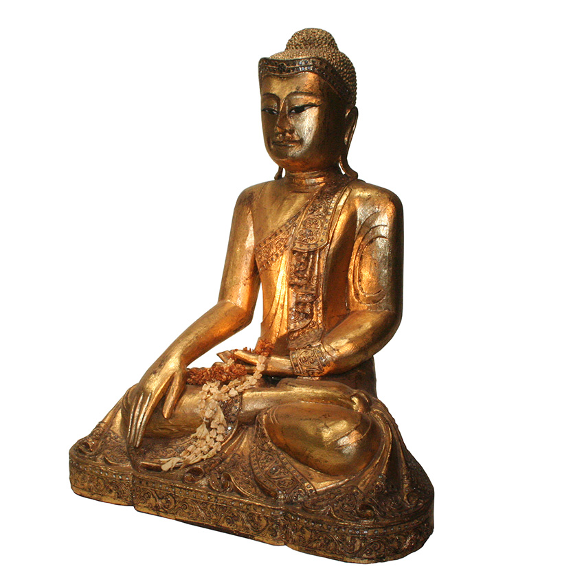 Großer sitzender Holzbuddha im Mandalay Stil
