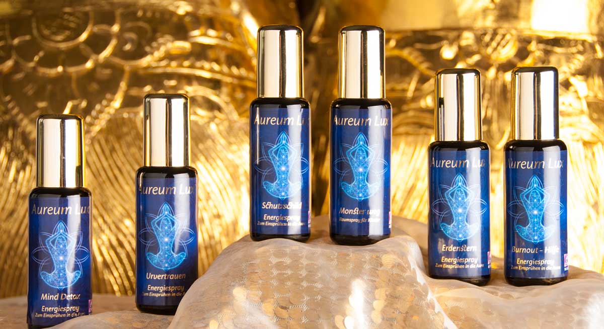 Aureum Lux Energiesprays – feine Aura-Sprays mit Lichtenergie zur Stärkung von Vertrauen, Schutz und Erdung, fördern Wohlbefinden, mentale Balance und innere Ruhe.