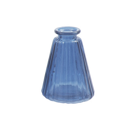 Mini Vase "Cone" - blaues Glas - von Miljögarden 